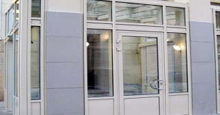 Ремонт входной группы Краснотурьинск, цена от 1221 руб.