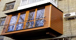 Внешняя отделка балкона Краснотурьинск цена от 1017 руб. м/2.